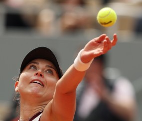 九游APP-大坂直美连续五场比赛得分超过战术调整，德国队不断突破！